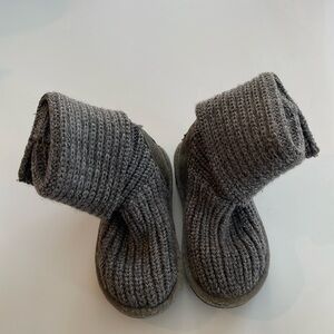 Ugg grey knitted boots